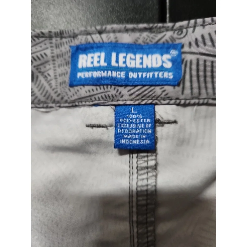 Reel Legends Performance Outfitters  Mens (L) Gray Pattern